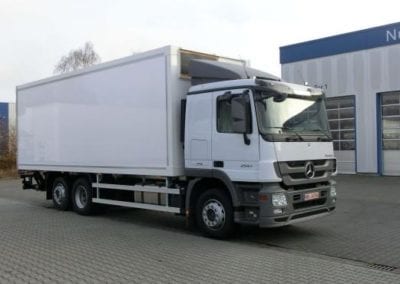 Tiefkühlfahrzeug mit Trennwandsystem