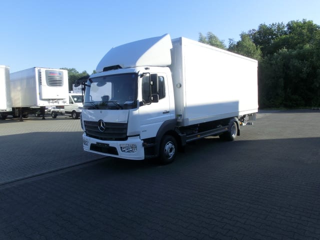 Kühlaufbau zum Transport von Früchten