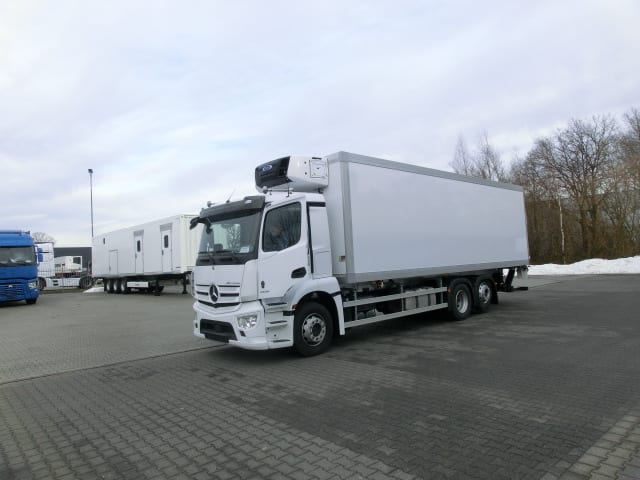 MB Actros mit TK-Aufbau
