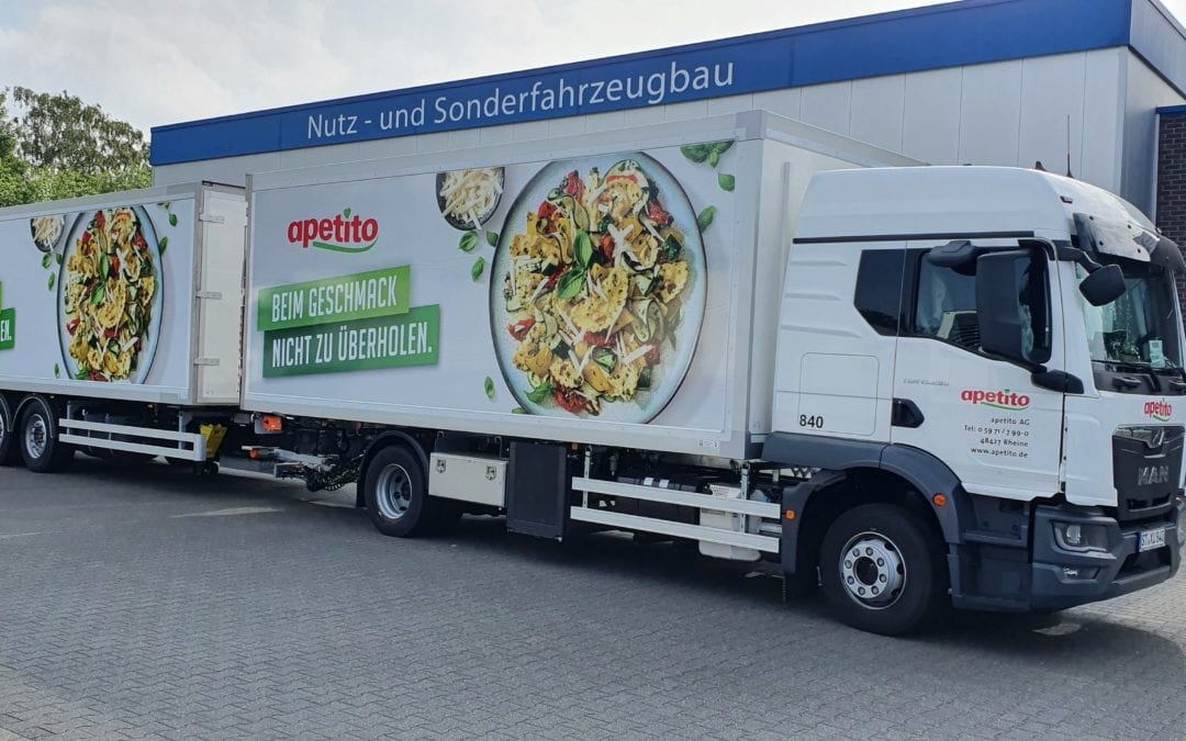 Durchladezug mit Tiefkühlaufbau