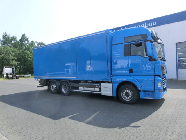 Aufbau für mobile Werkstatt
